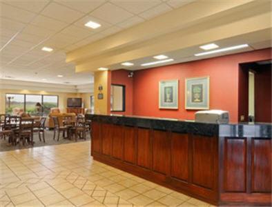 Days Inn by Wyndham Metter photo 18