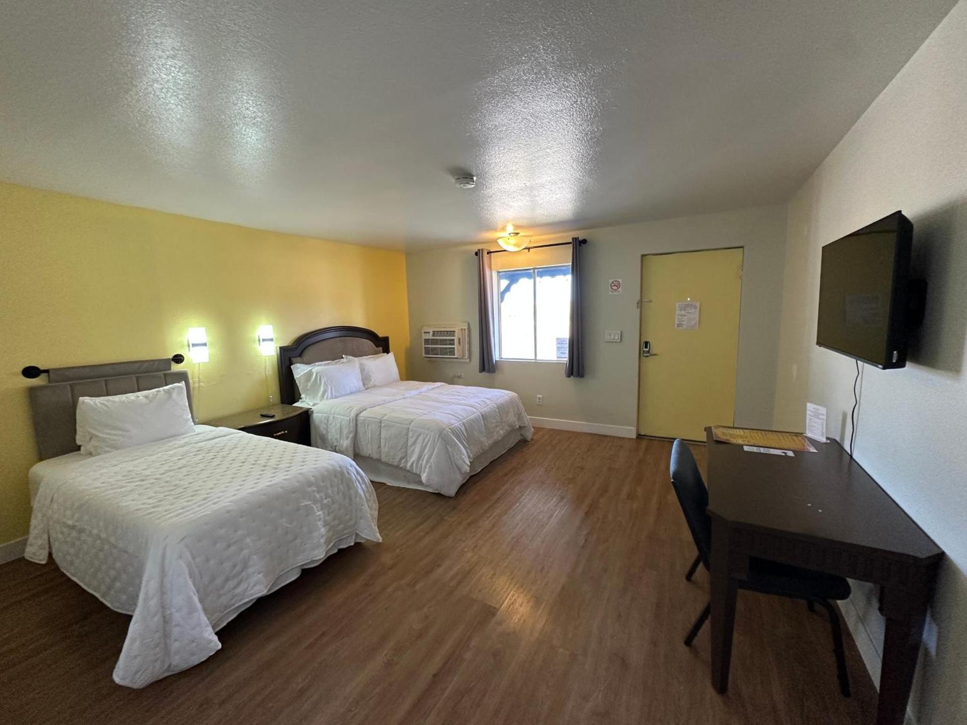 Moapa Motel photo 14
