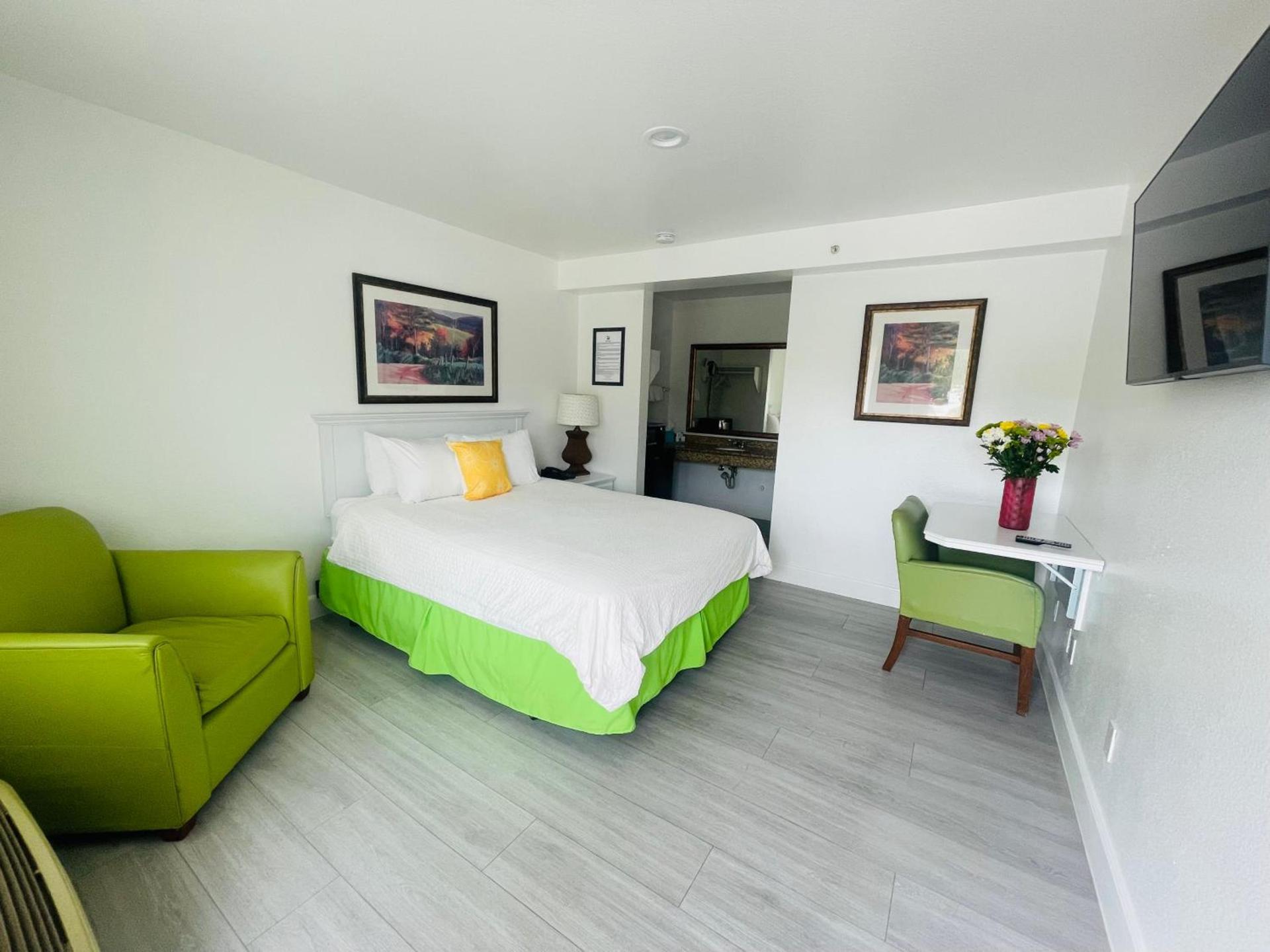 Loma Linda Inn photo 2