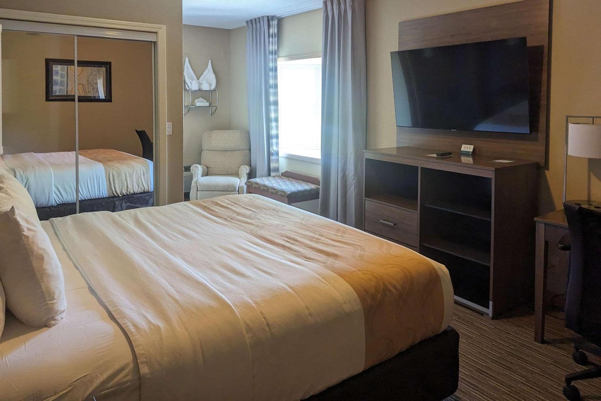 Quality Inn & Suites Northampton - Amherst photo 21