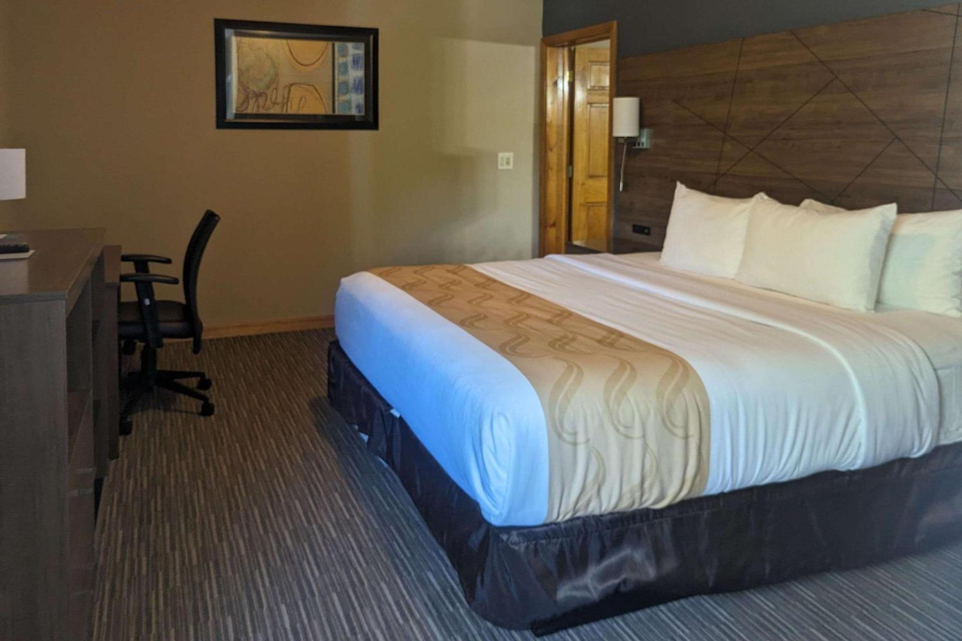 Quality Inn & Suites Northampton - Amherst photo 23