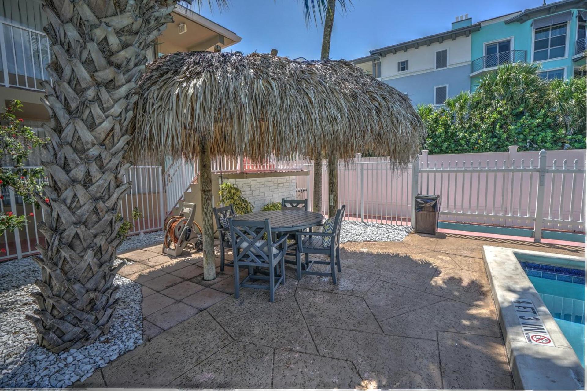 Castle by the Sea Motel photo 59