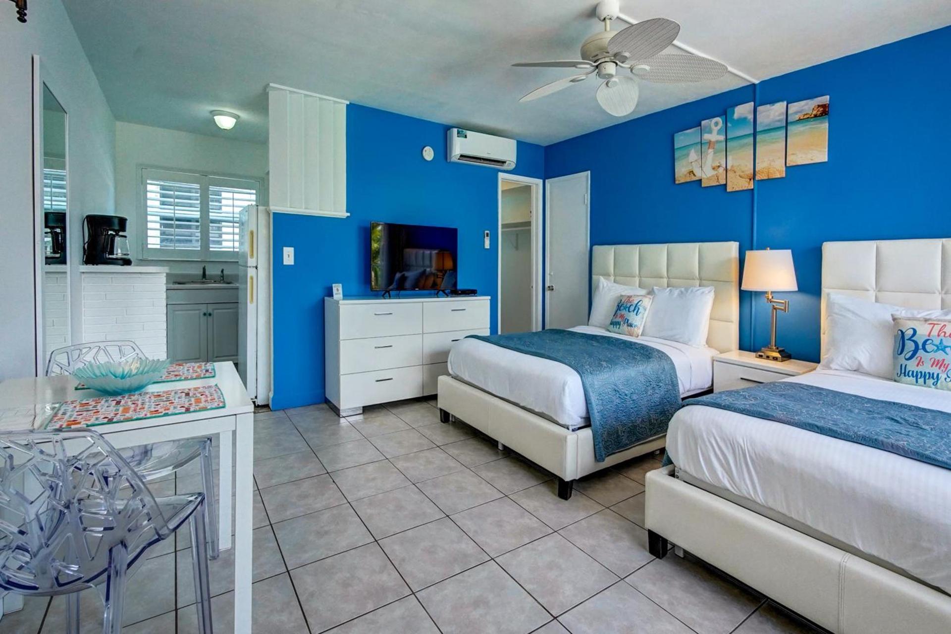Castle by the Sea Motel photo 27