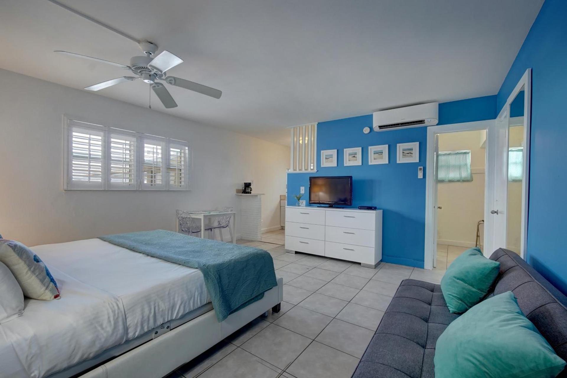 Castle by the Sea Motel photo 35