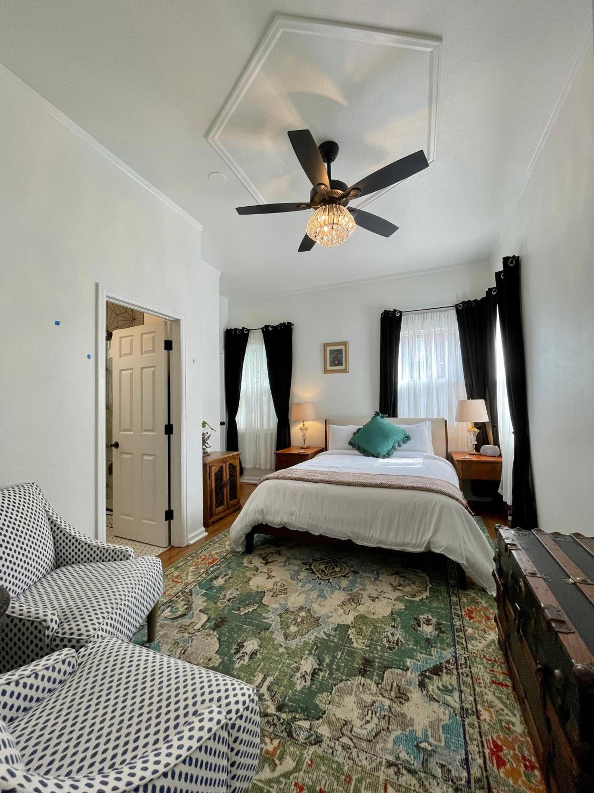 Flora House Denver photo 5