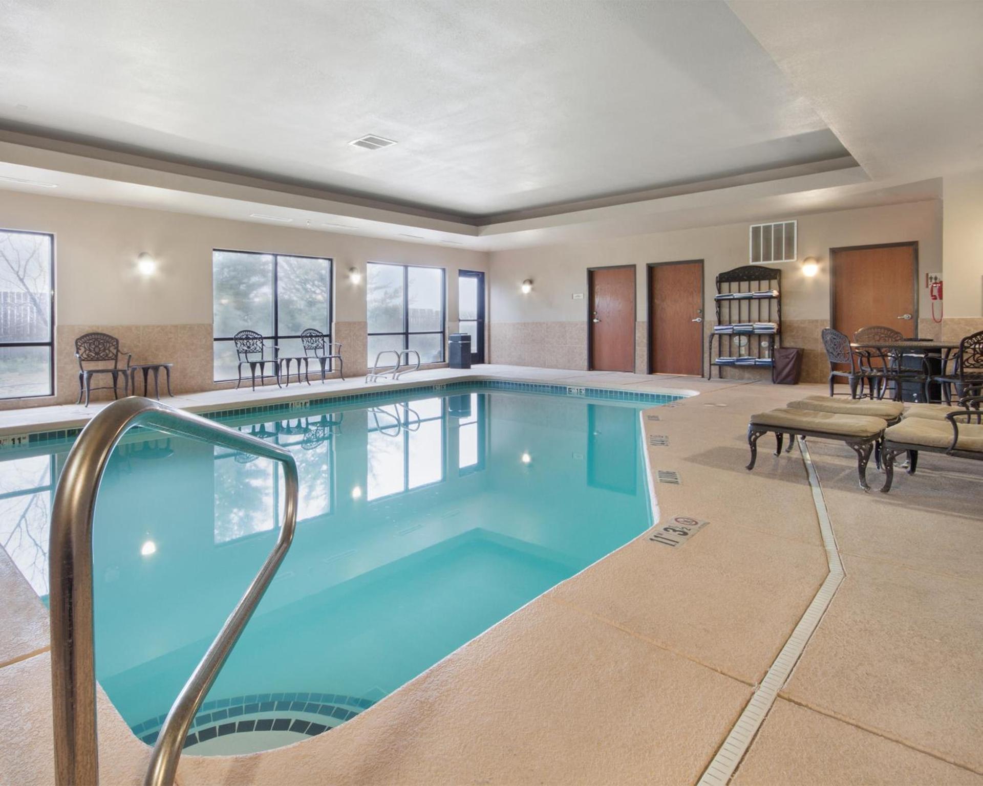 MainStay Suites Hobbs photo 3