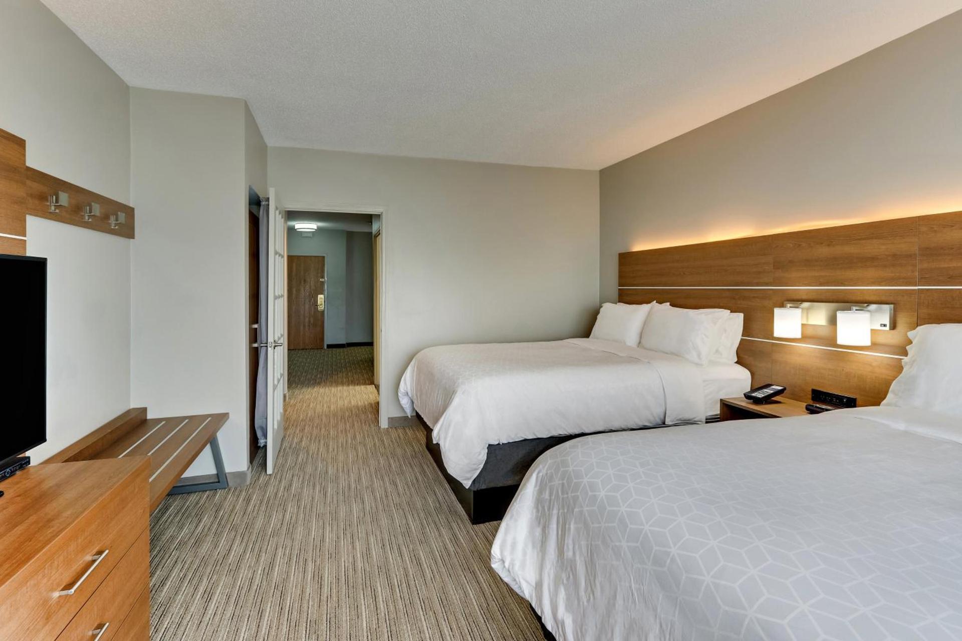 Holiday Inn Express & Suites Bad Axe by IHG photo 17