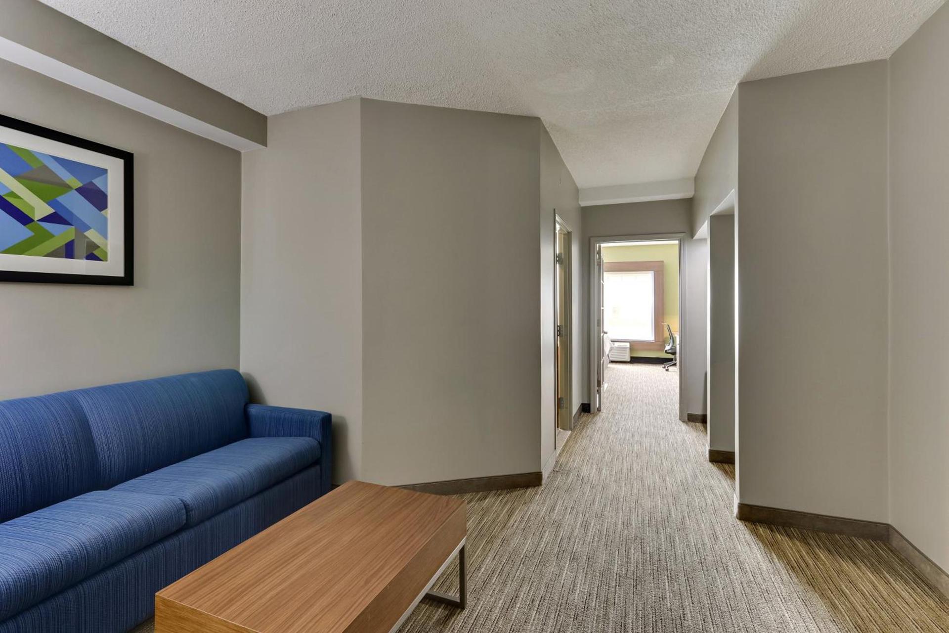 Holiday Inn Express & Suites Bad Axe by IHG photo 41