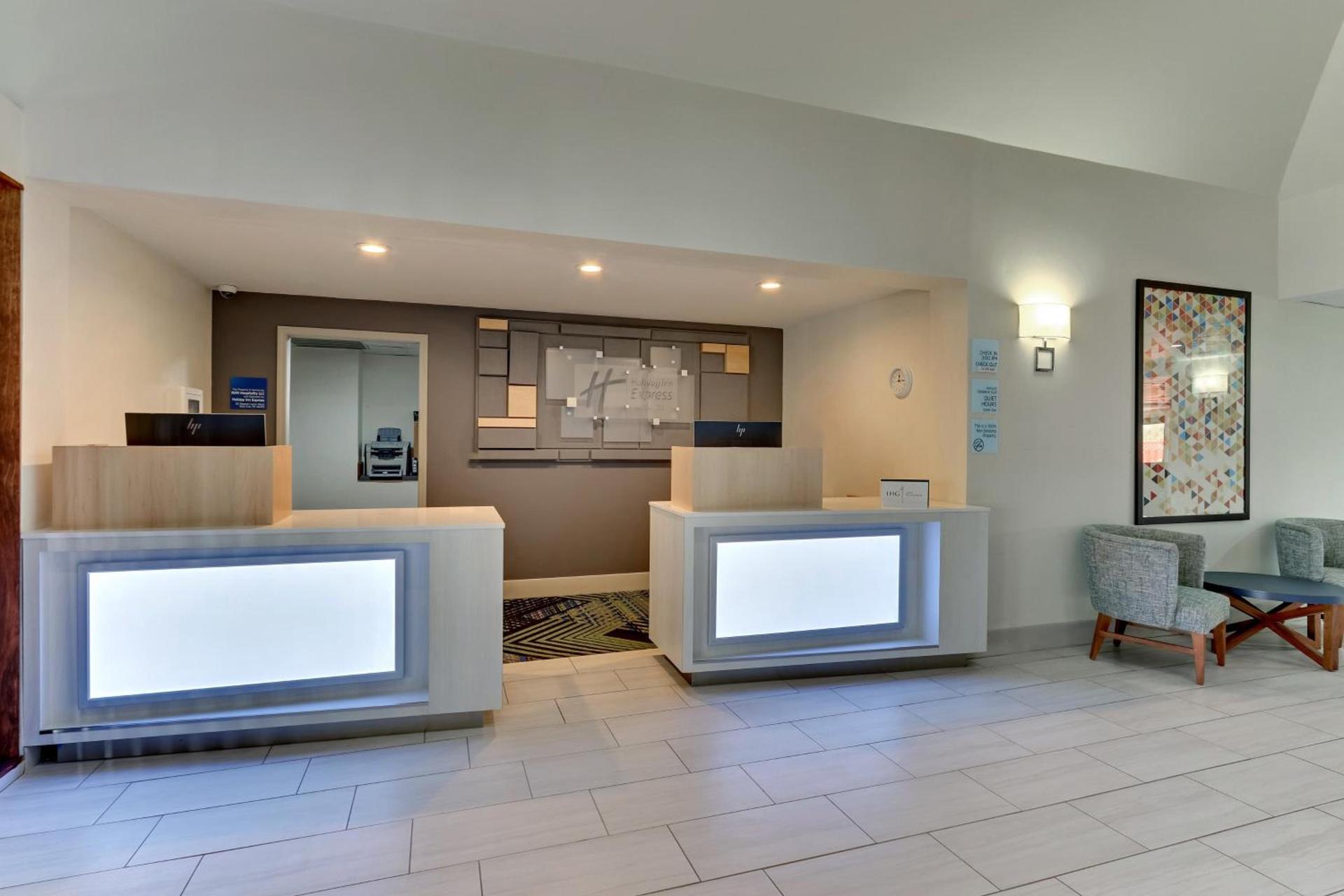 Holiday Inn Express & Suites Bad Axe by IHG photo 29
