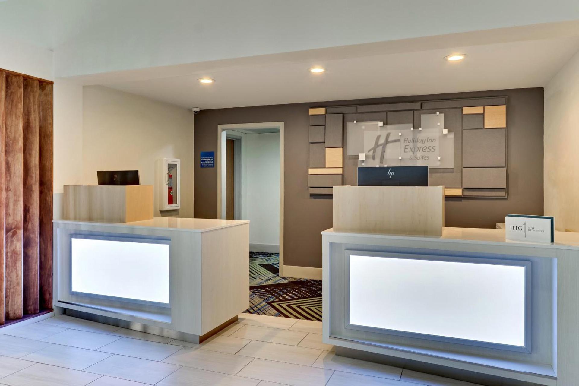Holiday Inn Express & Suites Bad Axe by IHG photo 31