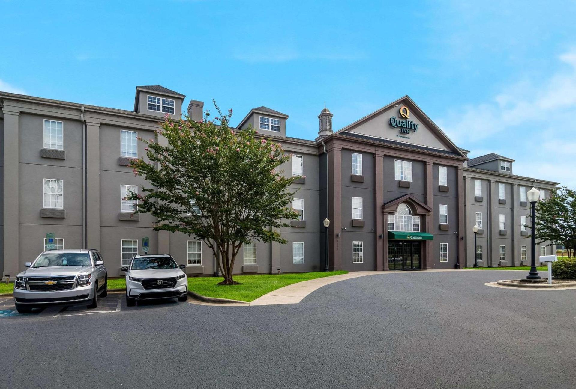 Quality Inn Goldsboro photo 3
