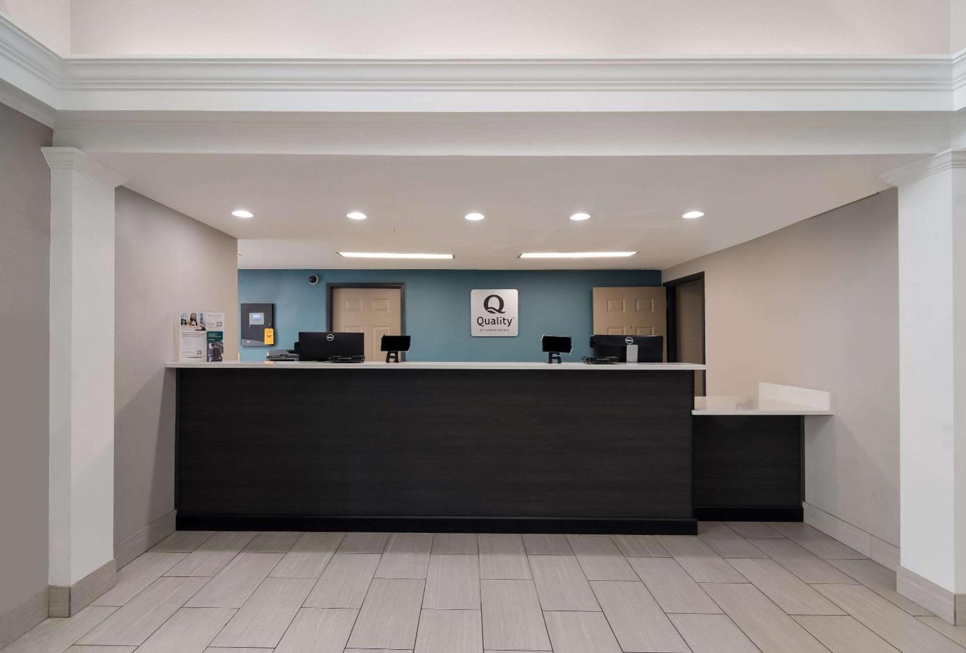 Quality Inn Goldsboro photo 4