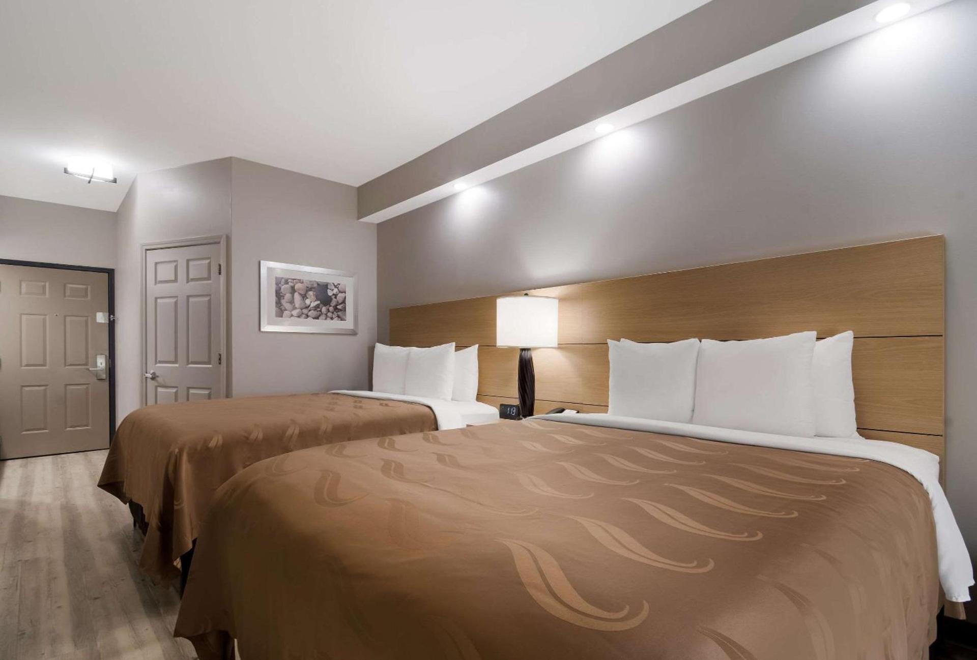Quality Inn Goldsboro photo 11