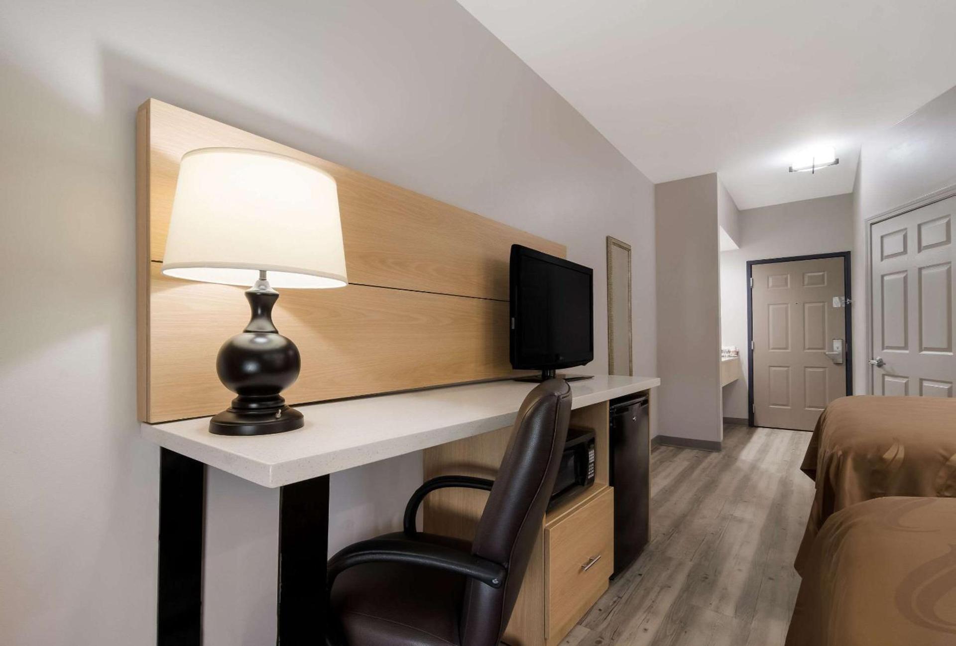 Quality Inn Goldsboro photo 12