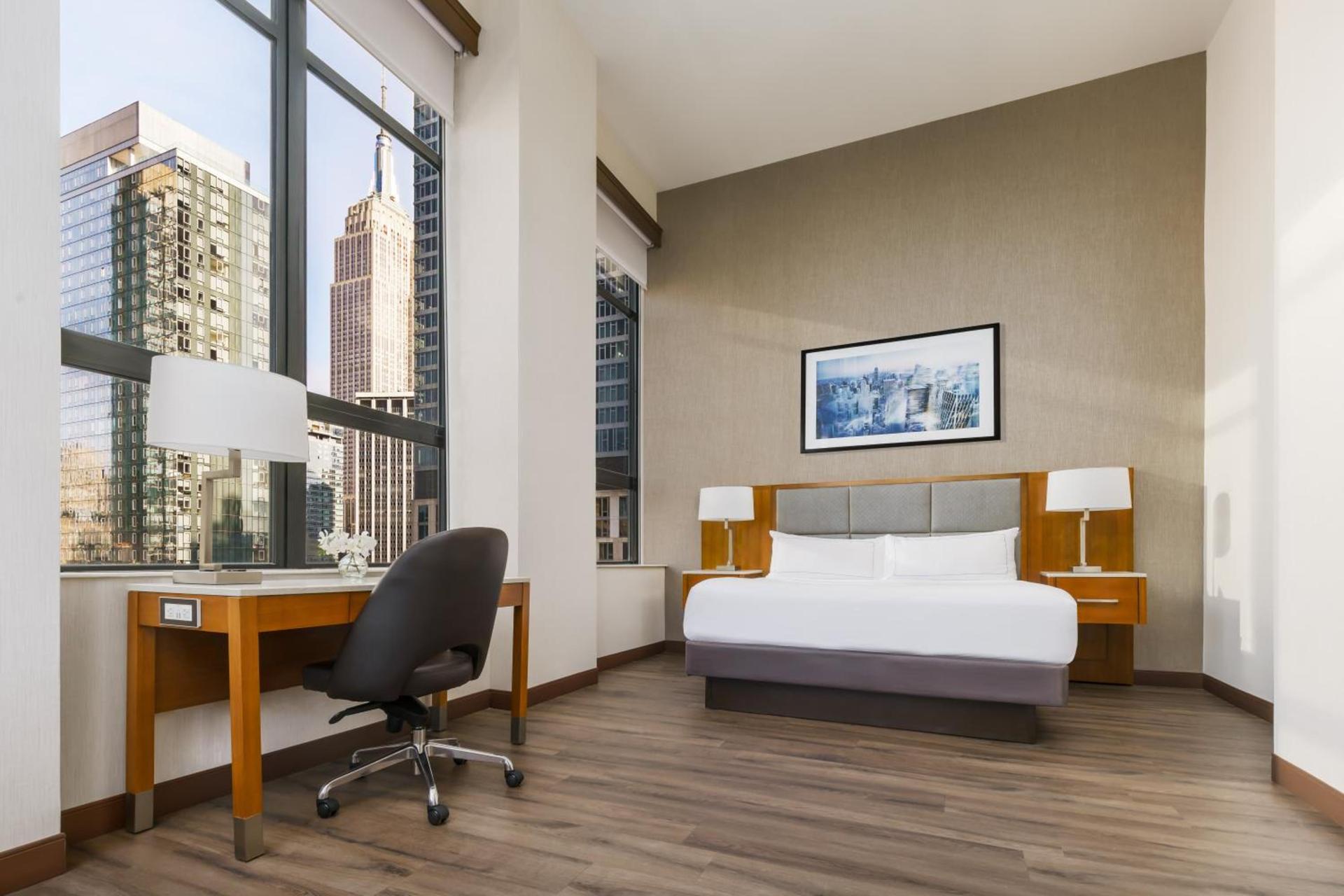 DoubleTree by Hilton Hotel New York City - Chelsea photo 22