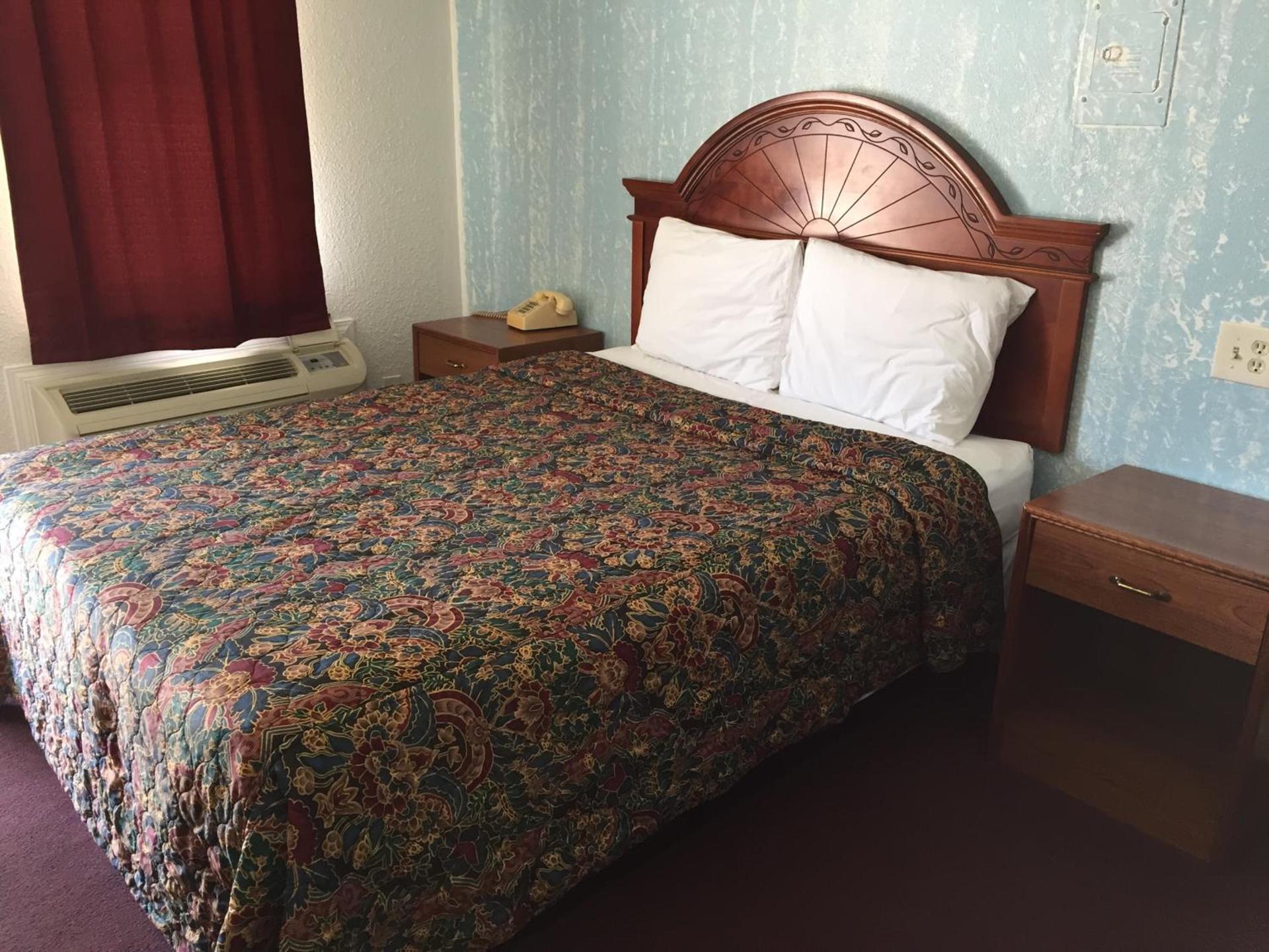 Mayo Inn photo 28