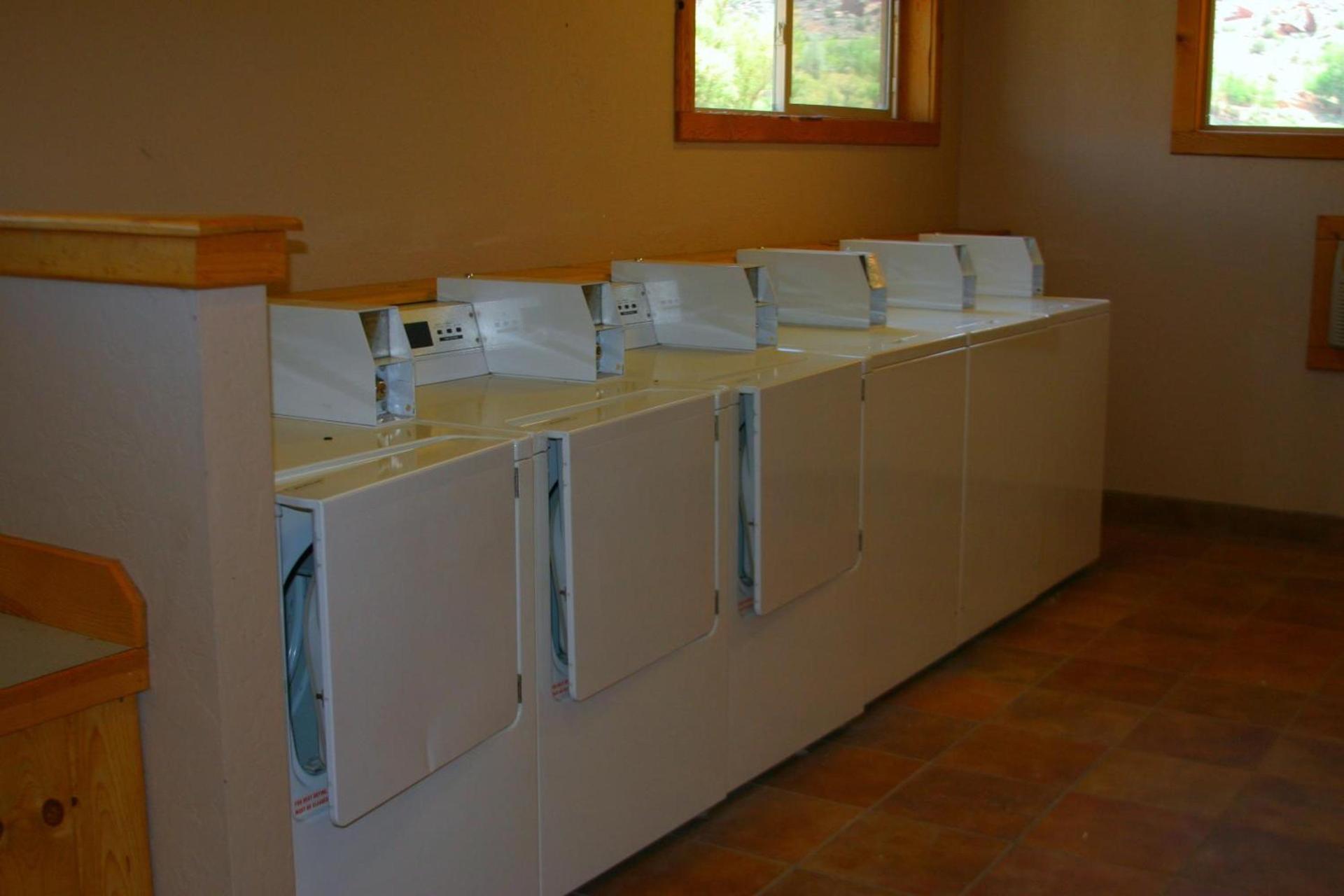 Red Cliffs Lodge Moab photo 16