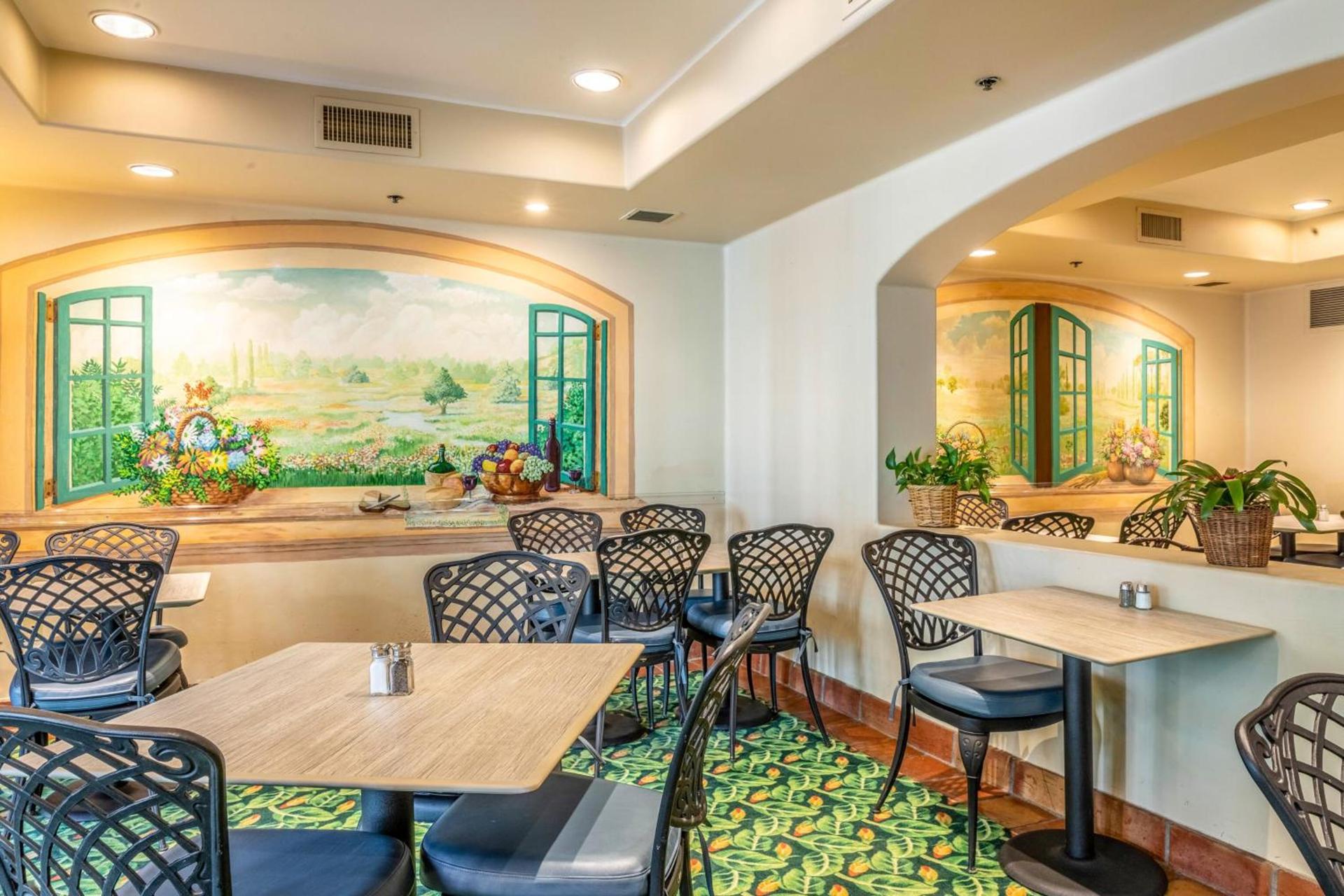 Quality Suites Downtown San Luis Obispo photo 70