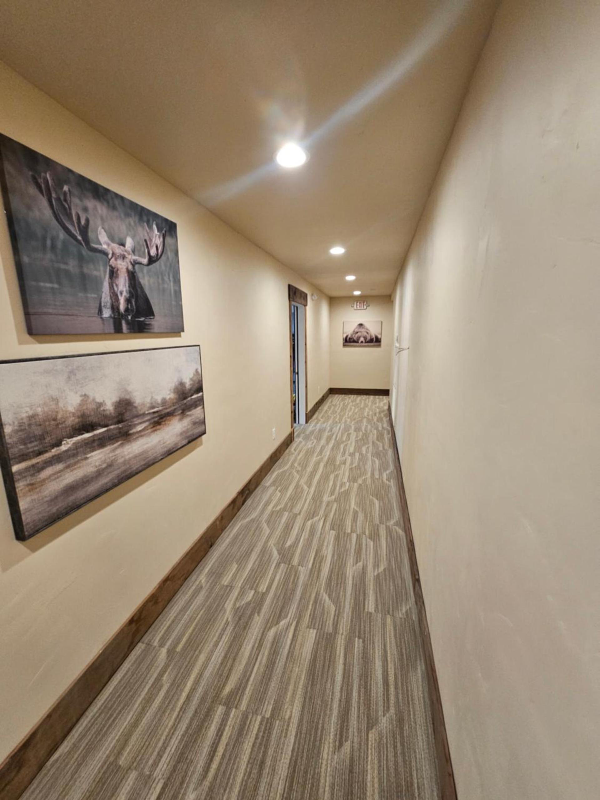 Eaglescape Suites and Event Center photo 15