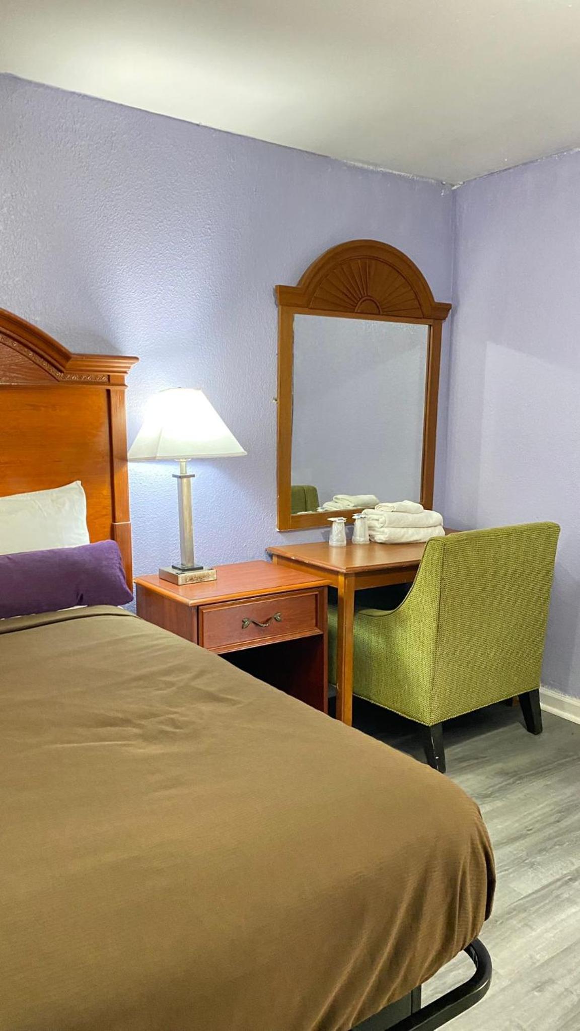 Budget Inn Express photo 7