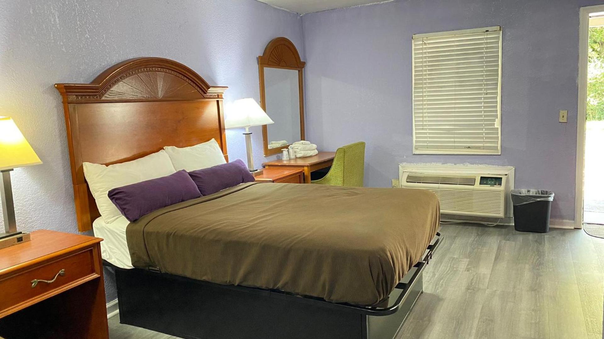 Budget Inn Express photo 11