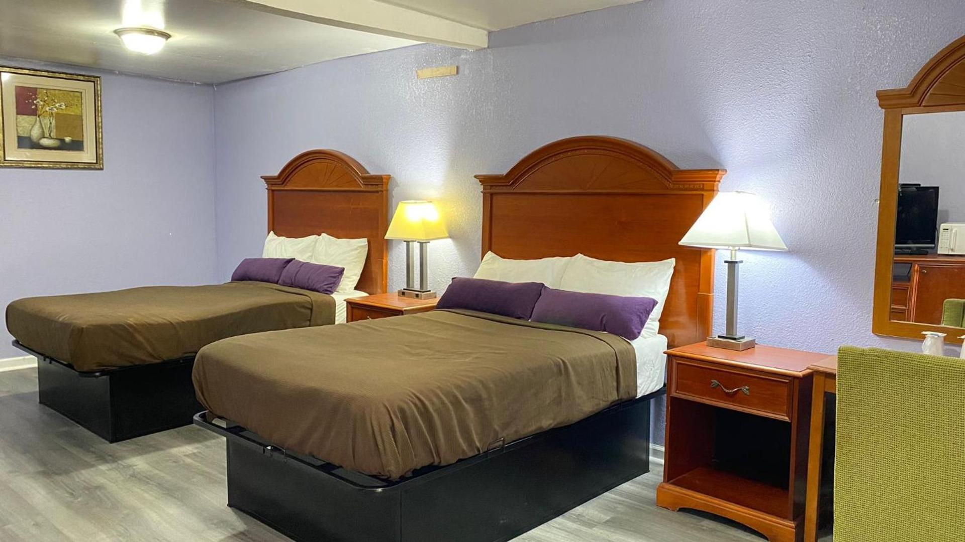 Budget Inn Express photo 12