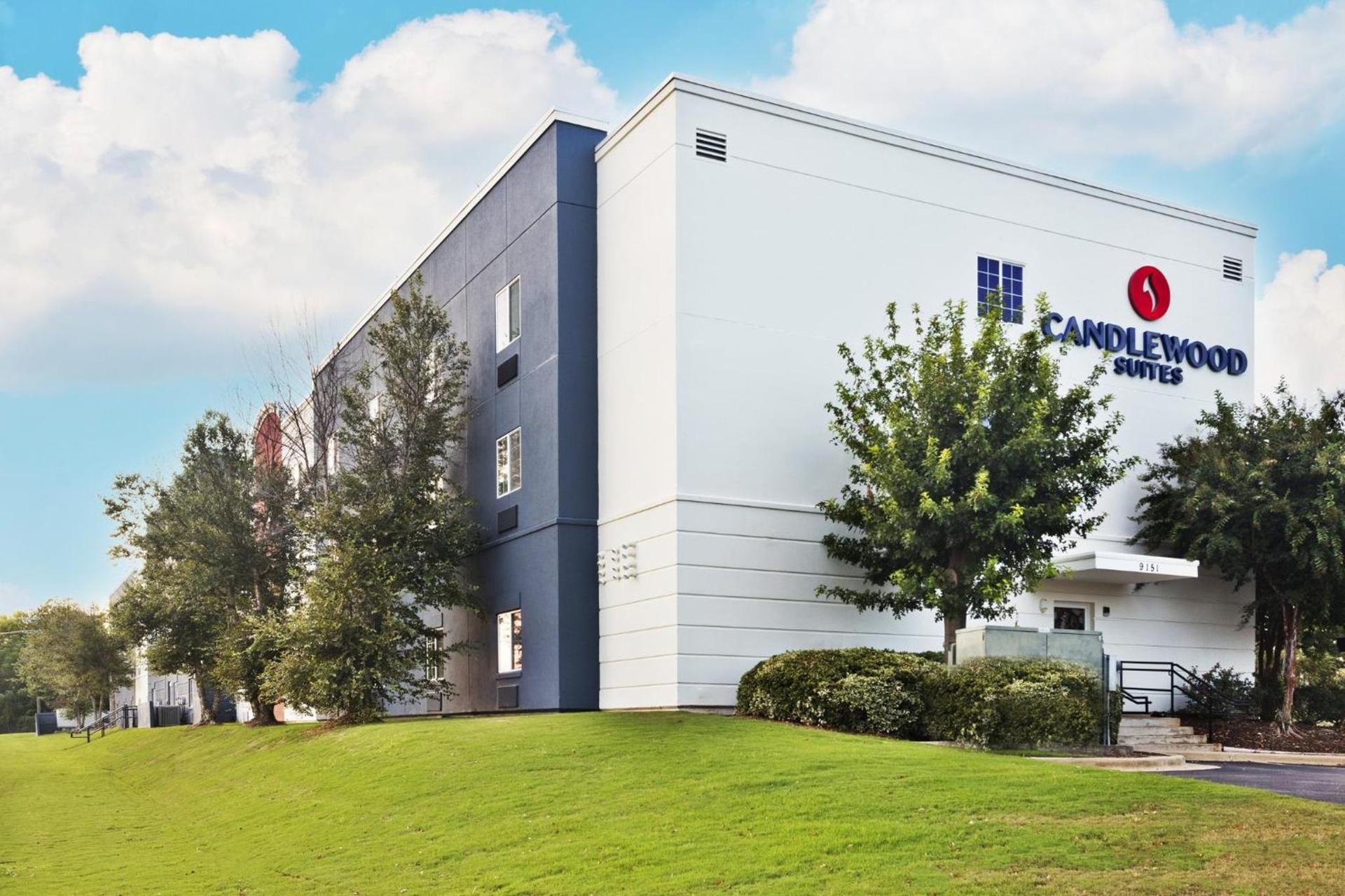 Candlewood Suites Eastchase Park by IHG photo 13