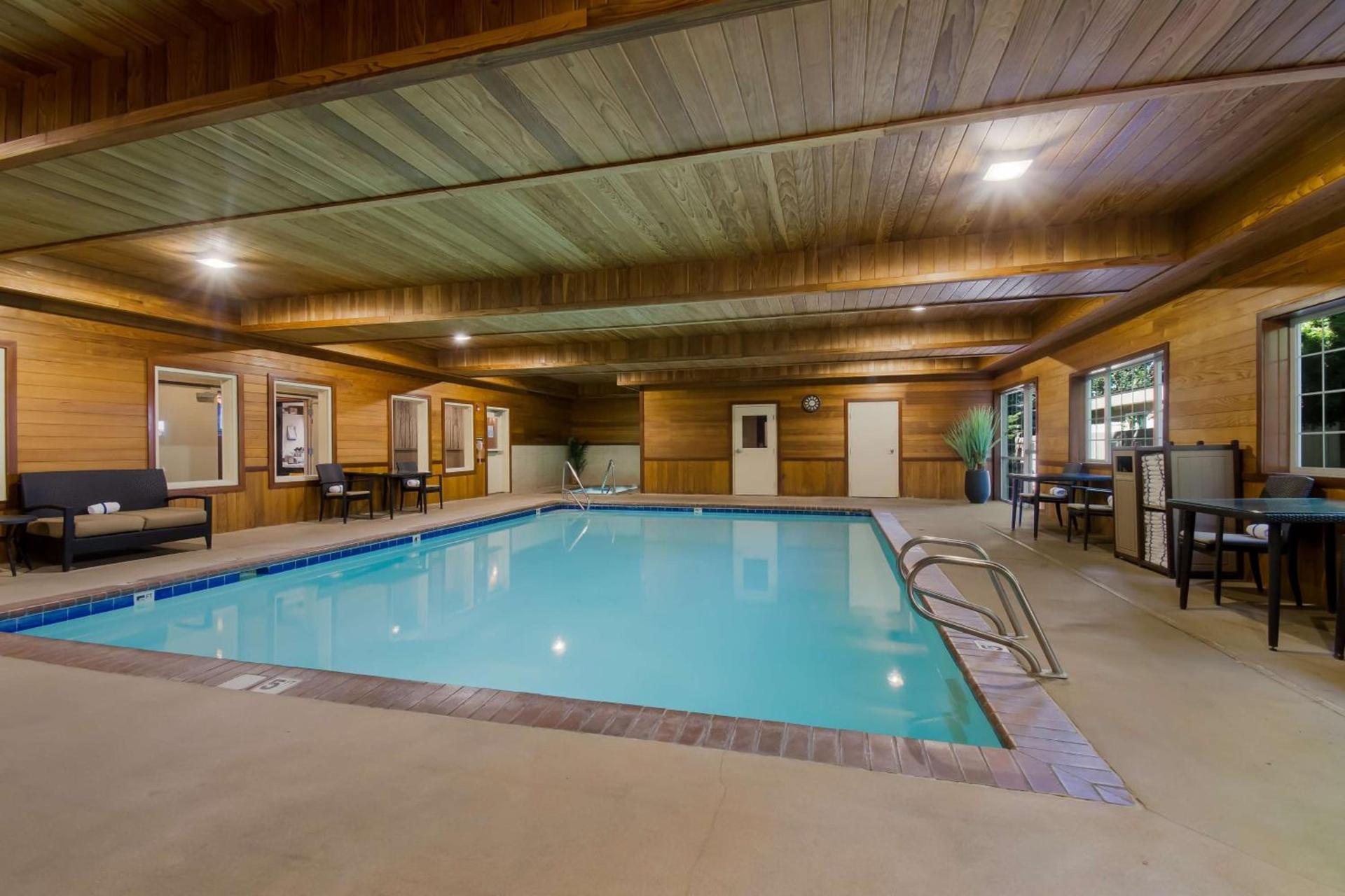 Best Western University Inn and Suites photo 21
