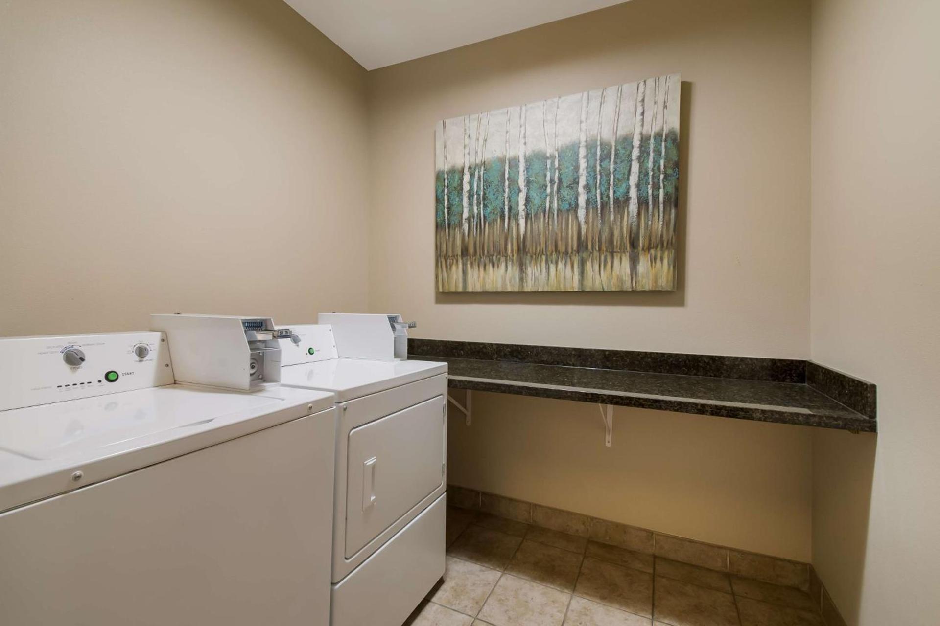 Best Western University Inn and Suites photo 19