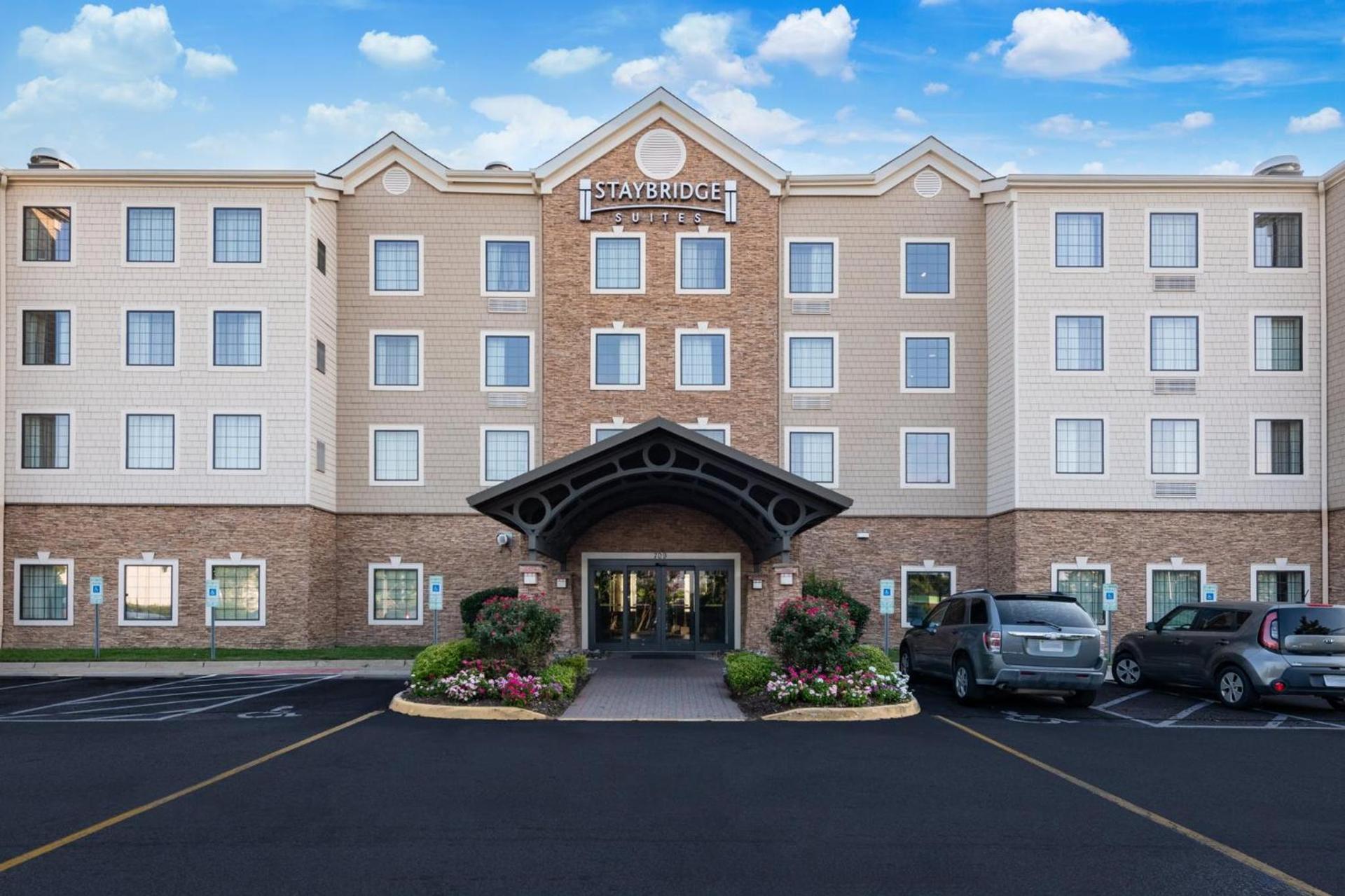 Staybridge Suites Chesapeake-Virginia Beach by IHG photo 1