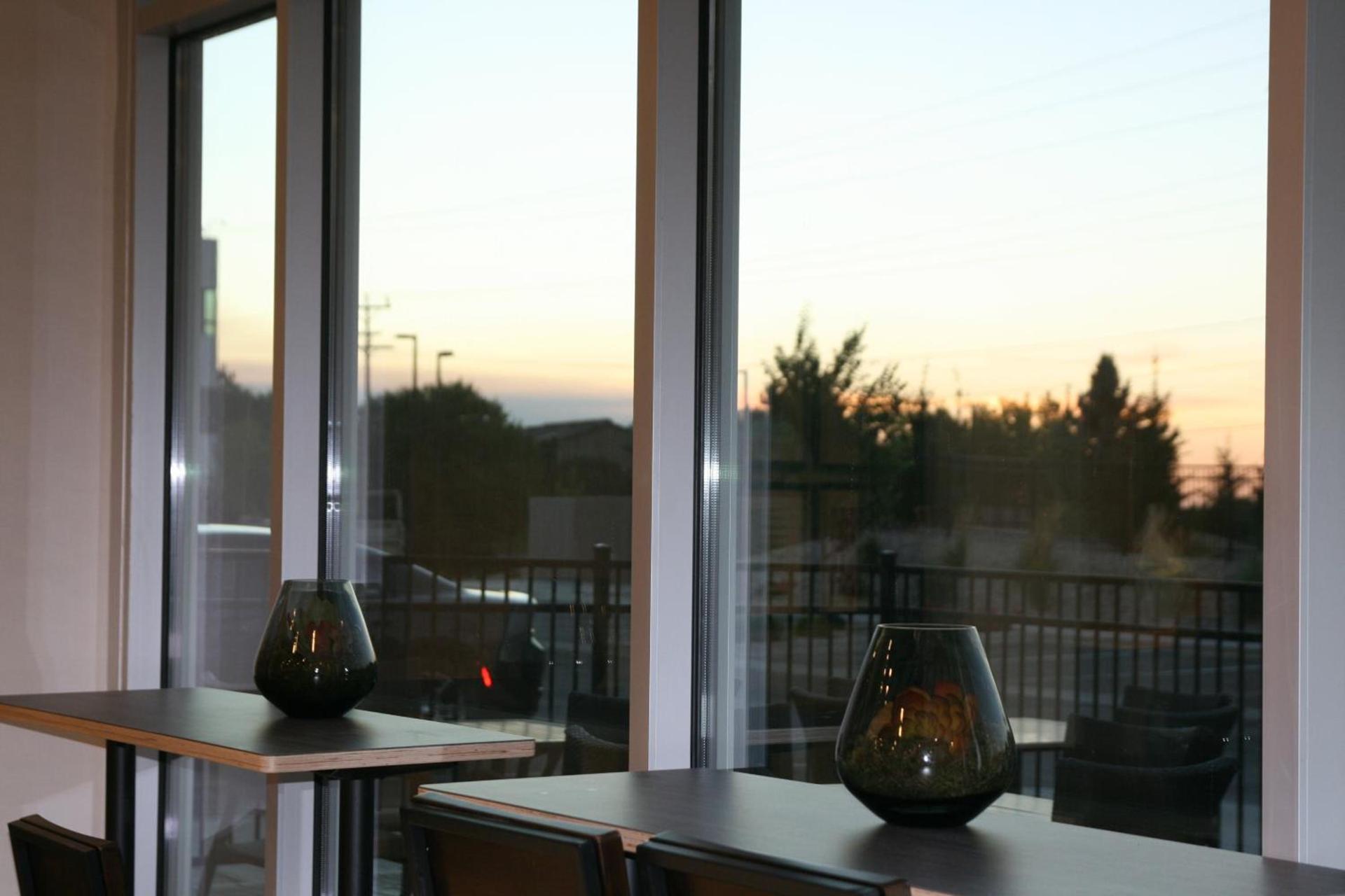 Holiday Inn Express & Suites Boise Airport by IHG photo 45