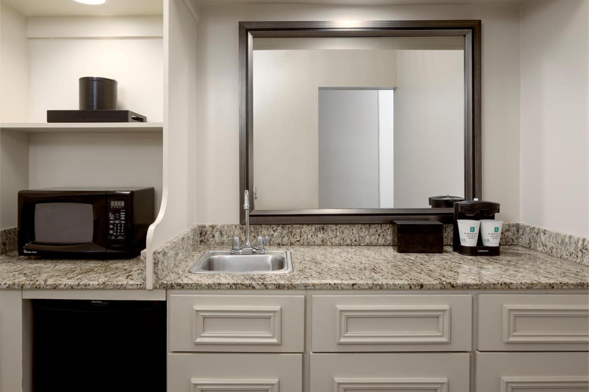 Embassy Suites by Hilton Tampa Airport Westshore photo 66