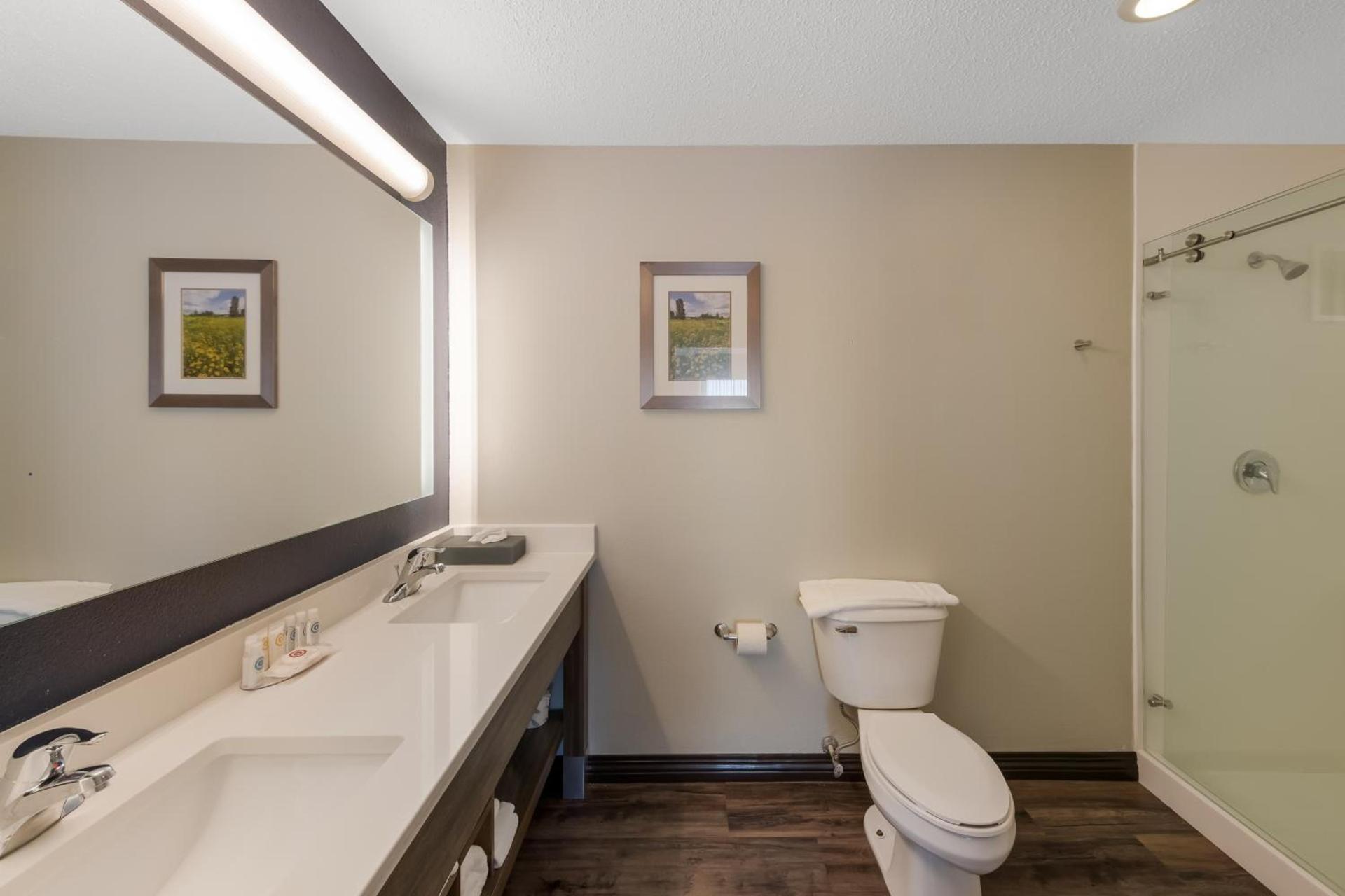 Comfort Inn & Suites Tipp City Dayton North I-75 photo 47