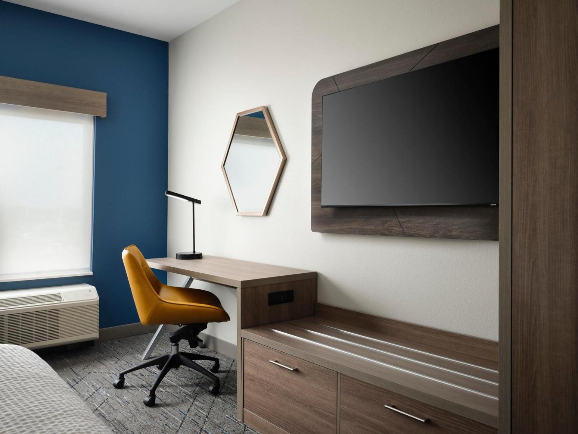 Holiday Inn Express & Suites Lima by IHG photo 37