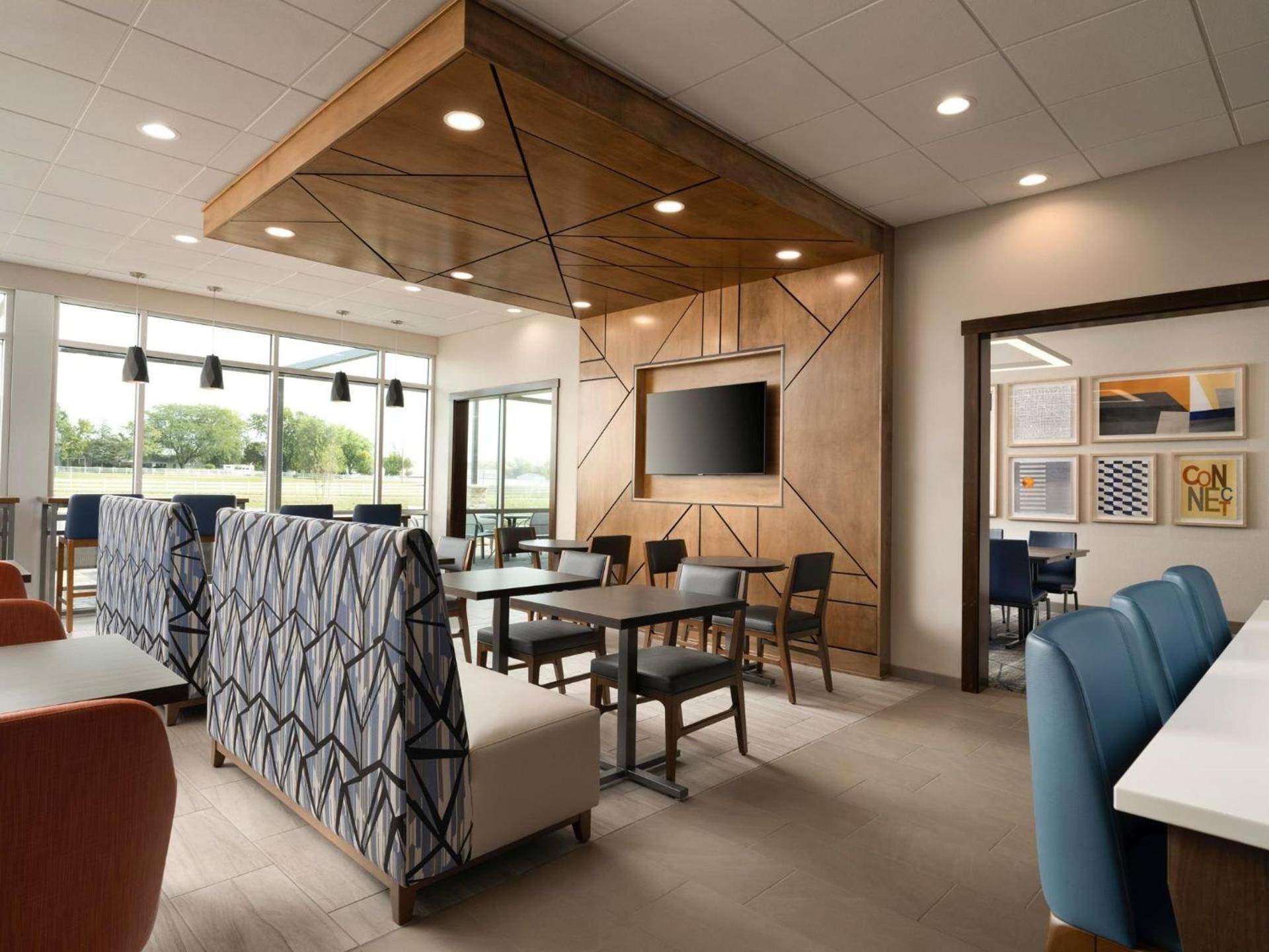 Holiday Inn Express & Suites Lima by IHG photo 45