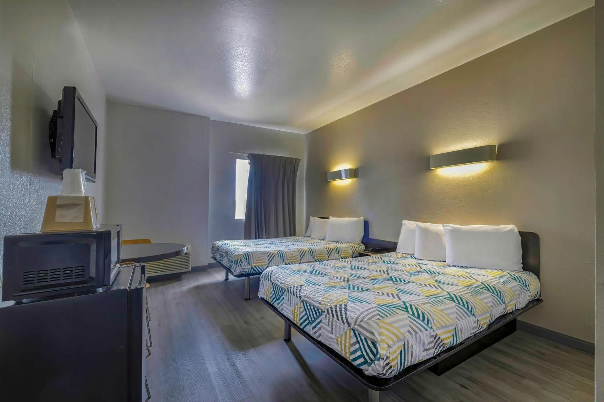 Motel 6-Cedar Park, TX photo 10