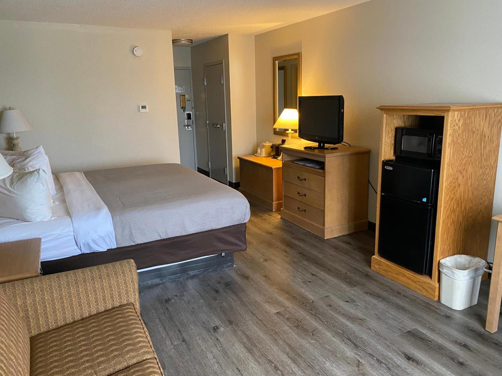 Quality Inn Perrysburg - Toledo South photo 37