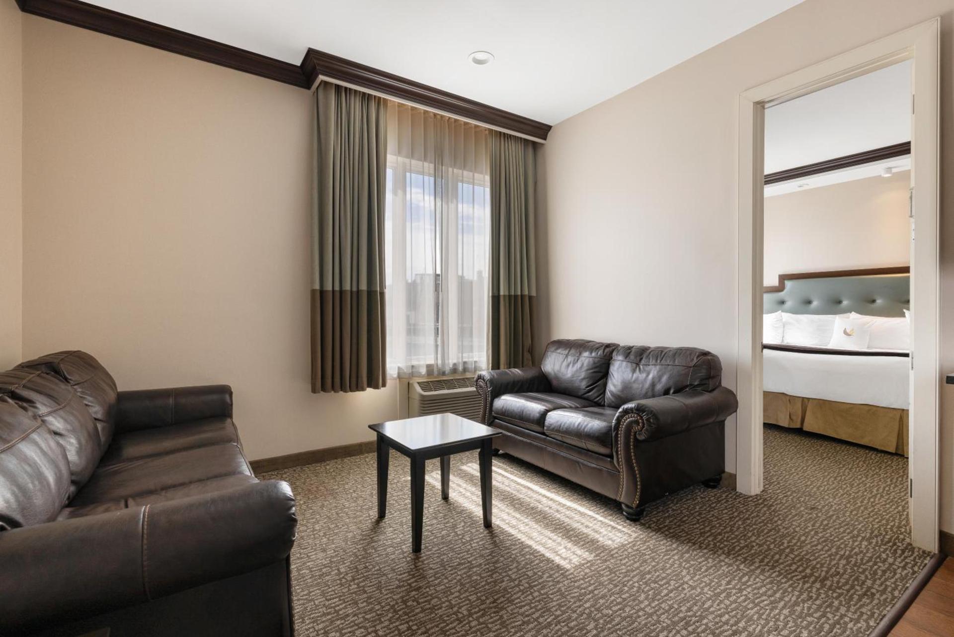 Aura Hotel Brooklyn photo 34