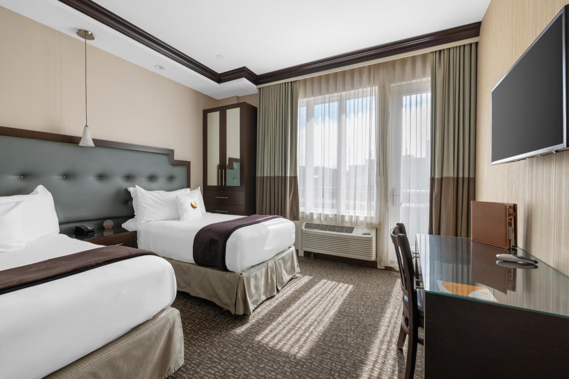 Aura Hotel Brooklyn photo 46