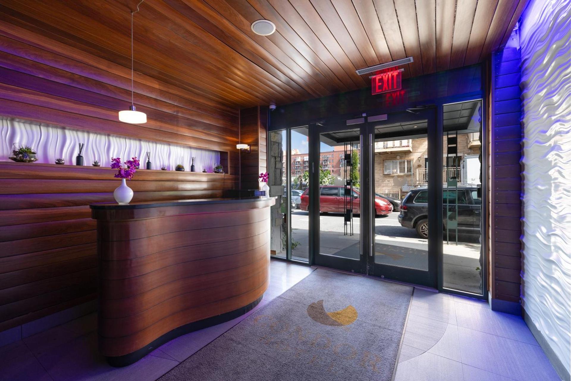 Aura Hotel Brooklyn photo 56