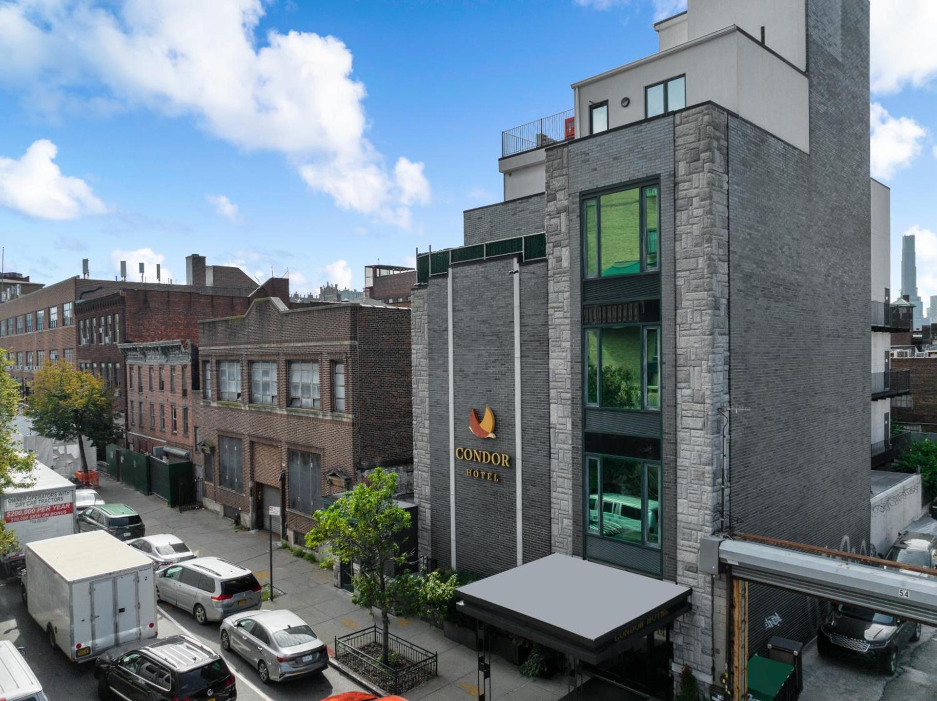 Aura Hotel Brooklyn photo 61