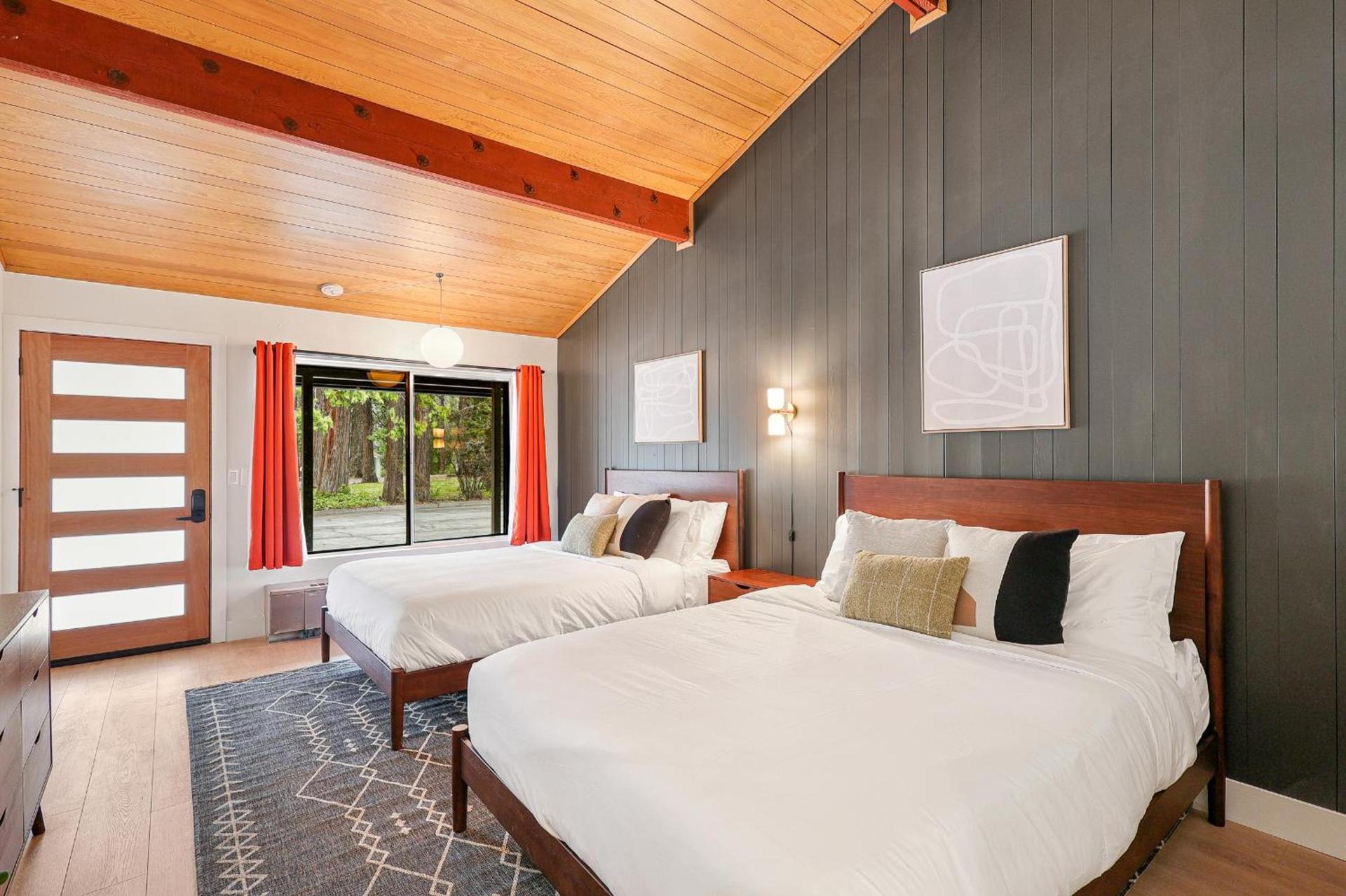 Cave Springs Resort photo 66
