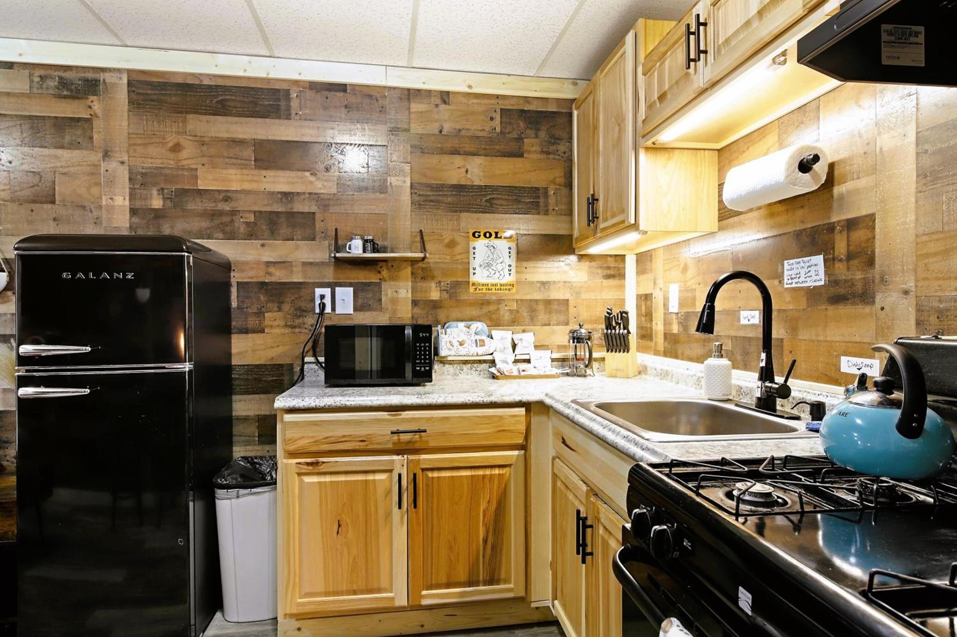 Leadville Motor Lodge photo 2