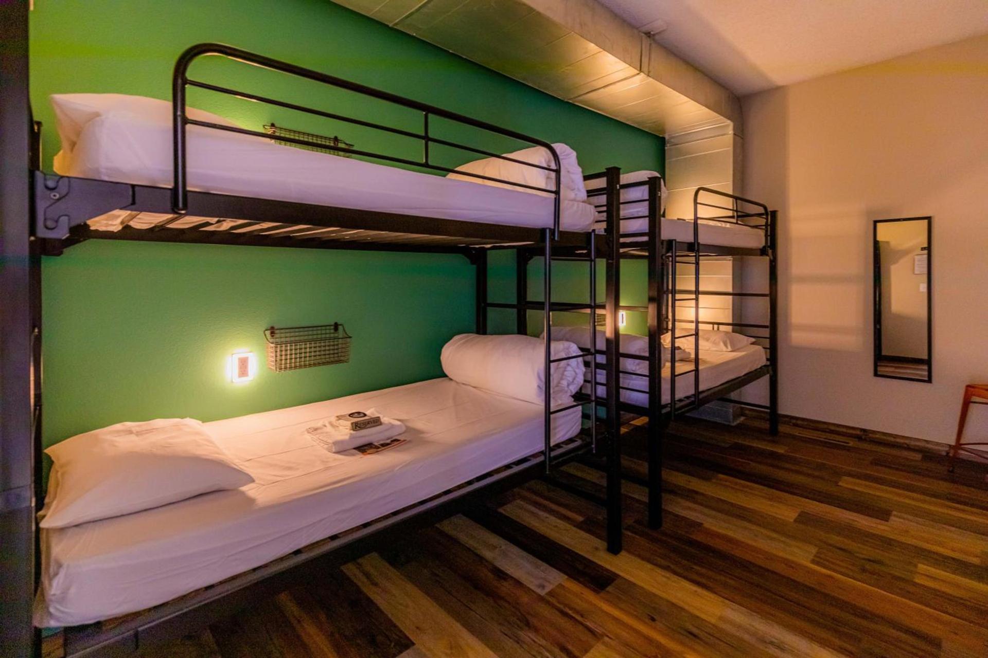 Pintler's Portal Hostel photo 47