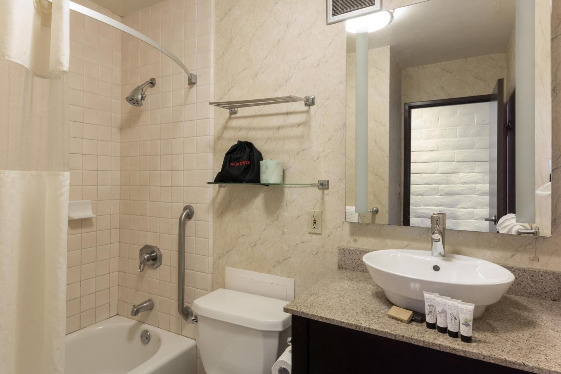 Red Lion Hotel Monterey photo 37
