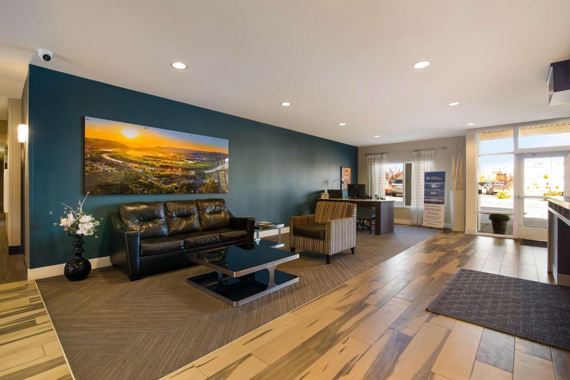 Best Western Roosevelt Place photo 23