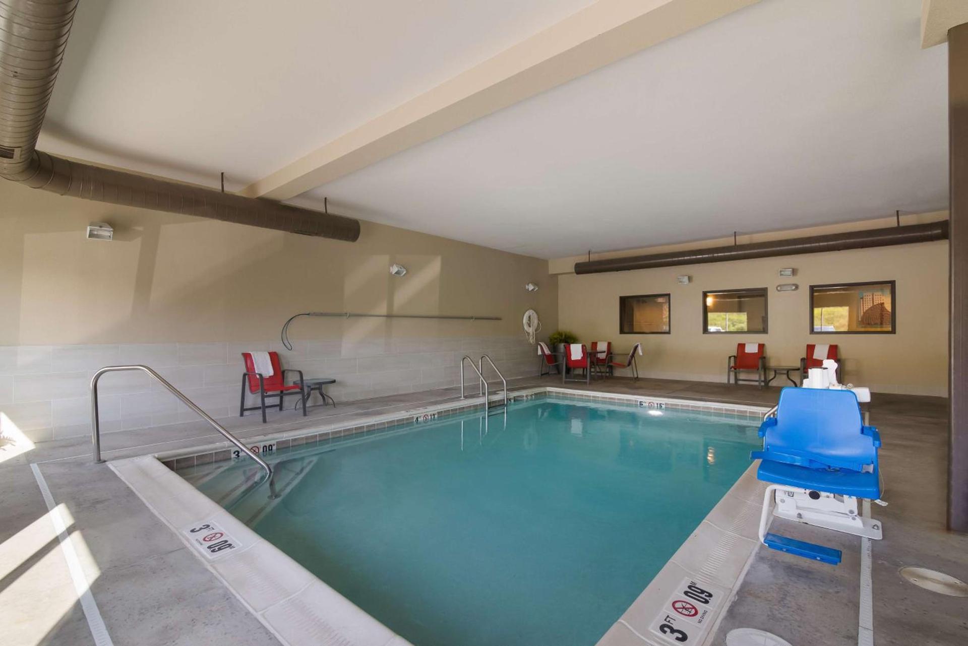 Best Western Roosevelt Place photo 19