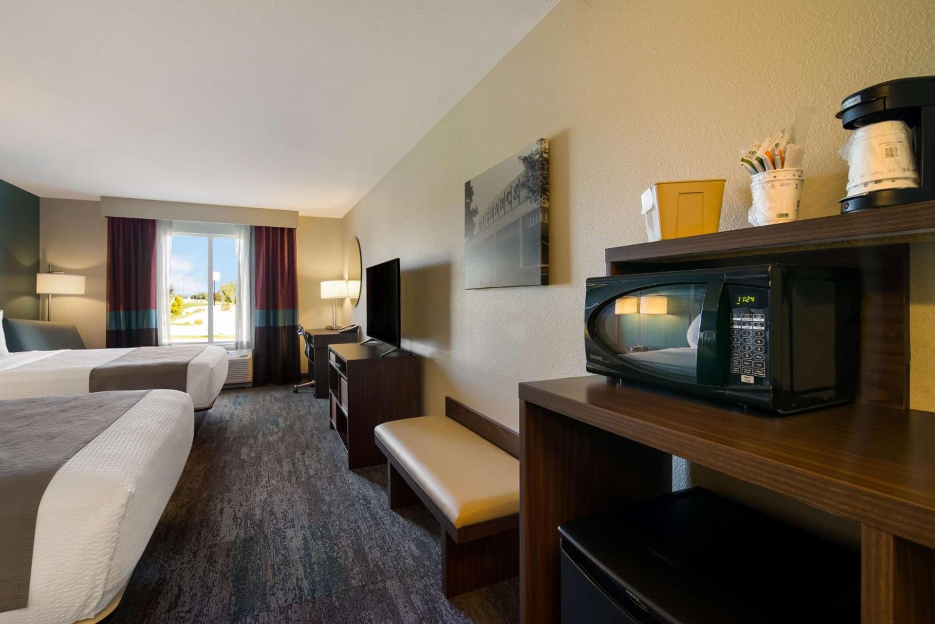 Best Western Roosevelt Place photo 5