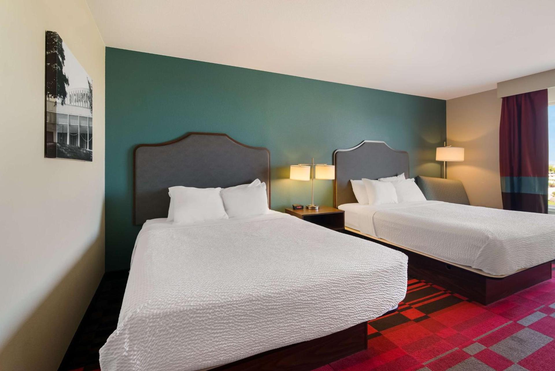 Best Western Roosevelt Place photo 9
