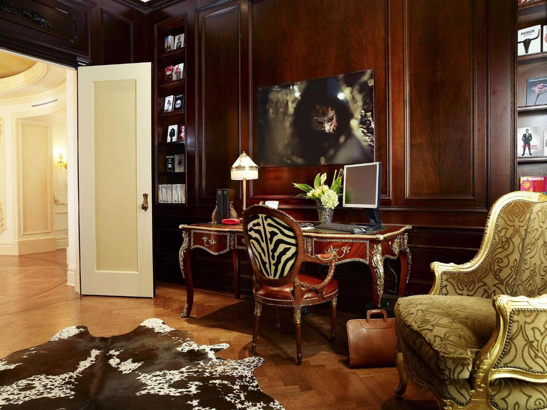 The Plaza, A Fairmont Hotel photo 62